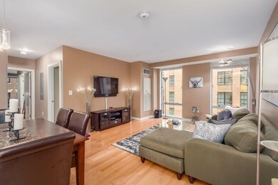 Folio Boston unit 602, Boston, MA 02110 - photo 3