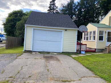 8 Second St, Claremont, NH 03743 - photo 3