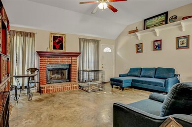 4004 Cox St, Sherman, TX 75090 - photo 5