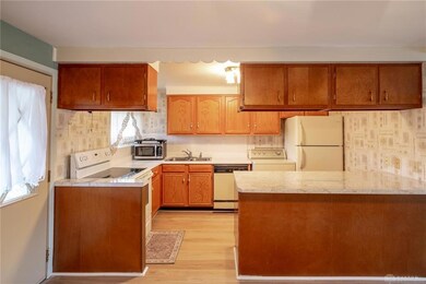 1549 W Stroop Rd, Dayton, OH 45439 - photo 3