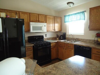 1 kitchen 1