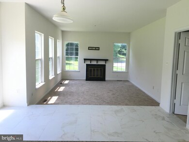 14903 Jenkins Ridge Rd, Bowie, MD 20721 - photo 2