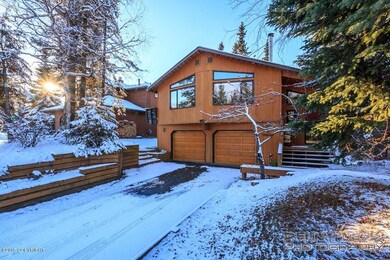 Exterior - Front-20151103-7652