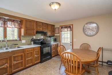 95 Lothrop St, Taunton, MA 02780 - photo 5