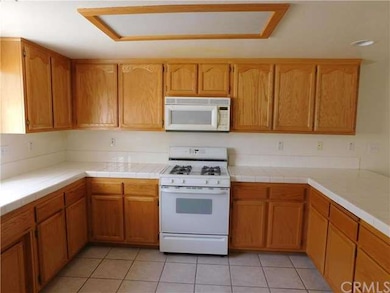 14286 La Paz Dr, Victorville, CA 92395 - photo 4