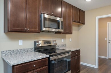 20-web-or-mls-6004 Colton Blaine Crt-16