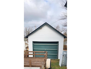 37 E Division Ave, Barron, WI 54812 - photo 4