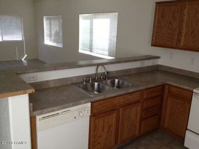 8 kitchen 1