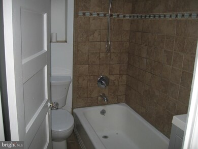 112 N State Rd, Upper Darby, PA 19082 - photo 4