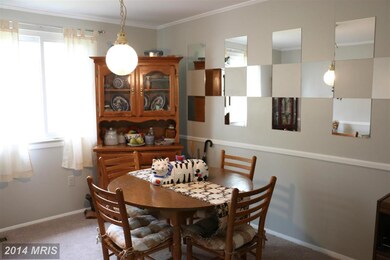 12379 Boncrest Dr, Reisterstown, MD 21136 - photo 4