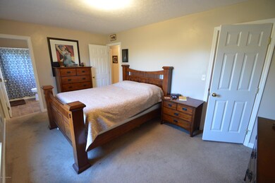 296 Brian Dr, Shepherdsville, KY 40165 - photo 6