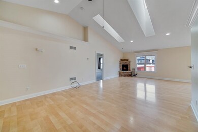 10319 Nicklaus St, Crown Point, IN 46307 - photo 4