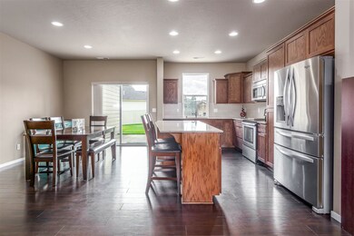 204 E Travis Ct, Spokane, WA 99208 - photo 7