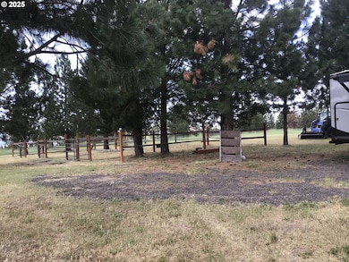 unlisted-address, Weston, OR 97886 - photo 3