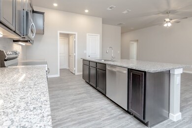 1314 Mayberry St, Odessa, TX 79765 - photo 7