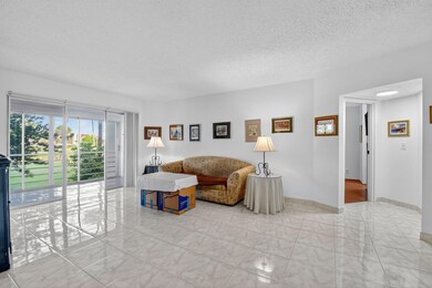 3810 Via Poinciana unit 206, Lake Worth, FL 33467 - photo 6