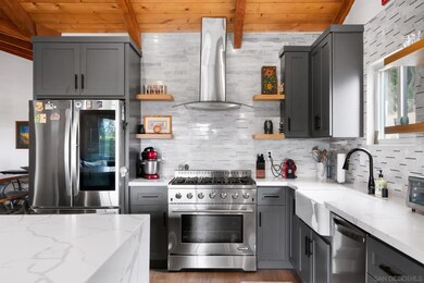 5209 Foothill Blvd, San Diego, CA 92109 - photo 6