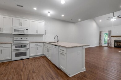 216 Sugartree Ln, Versailles, KY 40383 - photo 3