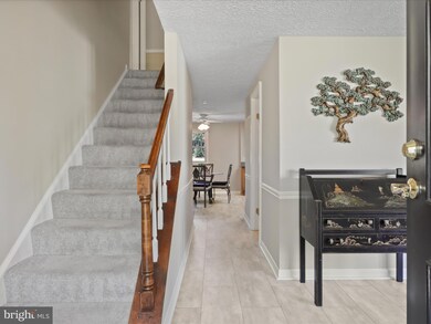 16029 Fairway Dr, Dumfries, VA 22025 - photo 5