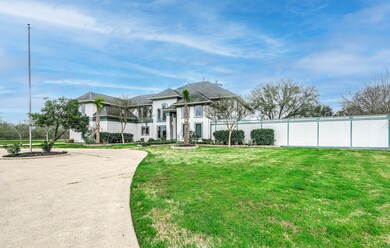 2320 Abingdon Rd, Alvin, TX 77511 - photo 5