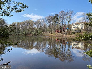 23305 Lakeview Dr, California, MD 20619 - photo 2