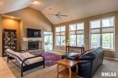 4502 Fairhaven Rd, Davenport, IA 52807 - photo 3