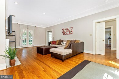 8931 Colesville Rd, Silver Spring, MD 20910 - photo 7