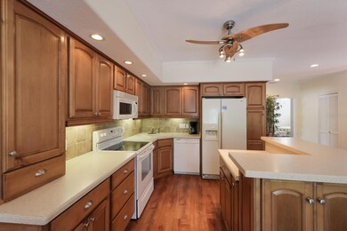 307 59th St unit B, Holmes Beach, FL 34217 - photo 4
