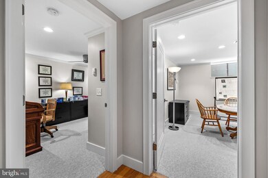 10 Hume Ct, Towson, MD 21204 - photo 4