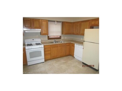 Unit 1 - Brand new kitchen in 2015