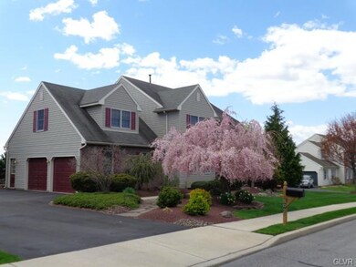 102 Turnberry Ct, Bath, PA 18014 - photo 2