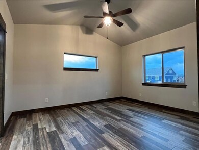 3E4E385B-325E-4274-978C-256B36EDCCDF