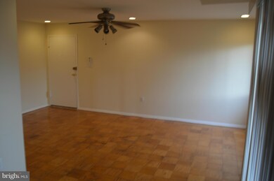 3750 Bel Pre Rd unit 8, Silver Spring, MD 20906 - photo 3