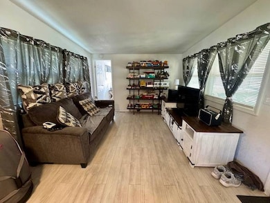 805 Fountainview N unit E25, Lakeland, FL 33809 - photo 5