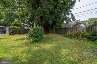 1946 Clearview Ave, Norristown, PA 19403 - photo 4