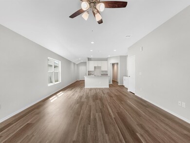 138 Bellewood Manor Dr, Magnolia, TX 77354 - photo 7