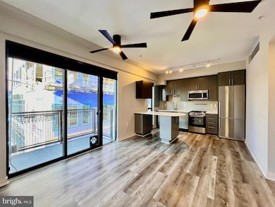 Octave 1320 unit 808, Silver Spring, MD 20910 - photo 5