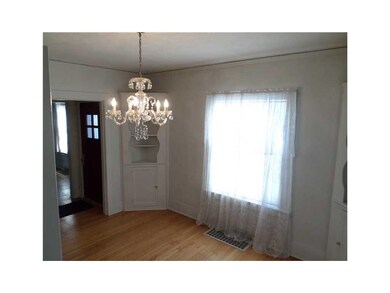 Formal Dining Room.