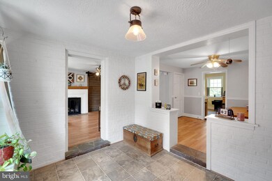 2121 Delaview Ave, Wilmington, DE 19810 - photo 4