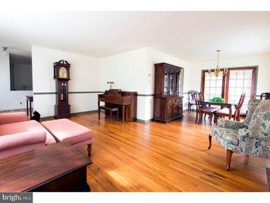 452 Thornton Rd, Cheyney, PA 19319 - photo 5