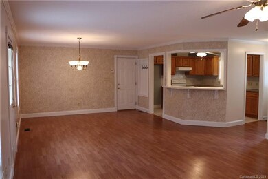 114 Ridgegate Ln, Statesville, NC 28625 - photo 2