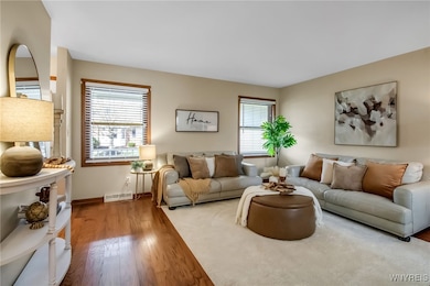 6035 Quaker Hollow Rd unit 2, Orchard Park, NY 14127 - photo 6