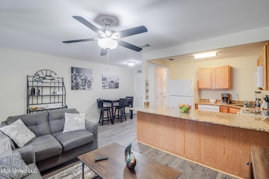 1664 Beach Blvd unit 159, Biloxi, MS 39531 - photo 5