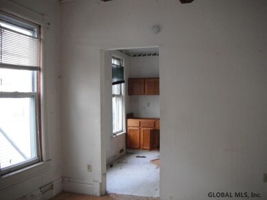172 2nd Ave, Troy, NY 12180 - photo 3