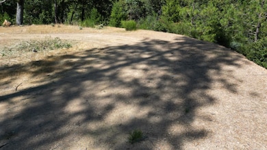 12226 Pine Cone Cir, Grass Valley, CA 95945 - photo 4