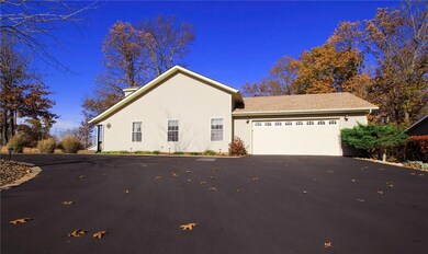 1 Amesbury Dr, Bella Vista, AR 72715 - photo 4