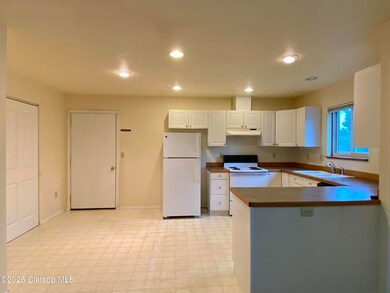 405 S Wahanna Rd, Seaside, OR 97138 - photo 6