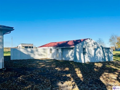 8146 Hardinsburg Rd, Cecilia, KY 42724 - photo 2