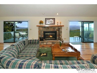 Vaulted Greatroom