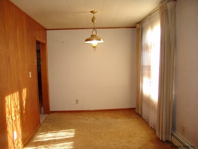 546 Notre Dame St, Schenectady, NY 12306 - photo 6